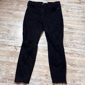 💚Pistola black distressed jeans